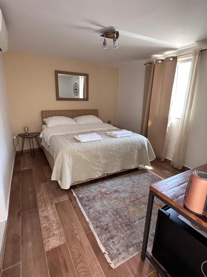 Madonna Guest House Dubrovnik Eksteriør billede